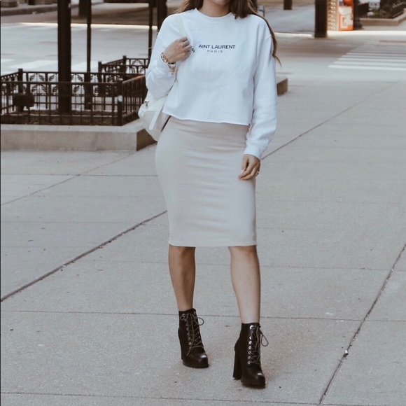 Knit body-con tan midi dress - Picture 8 of 8